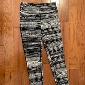 Reebok stripe leggings